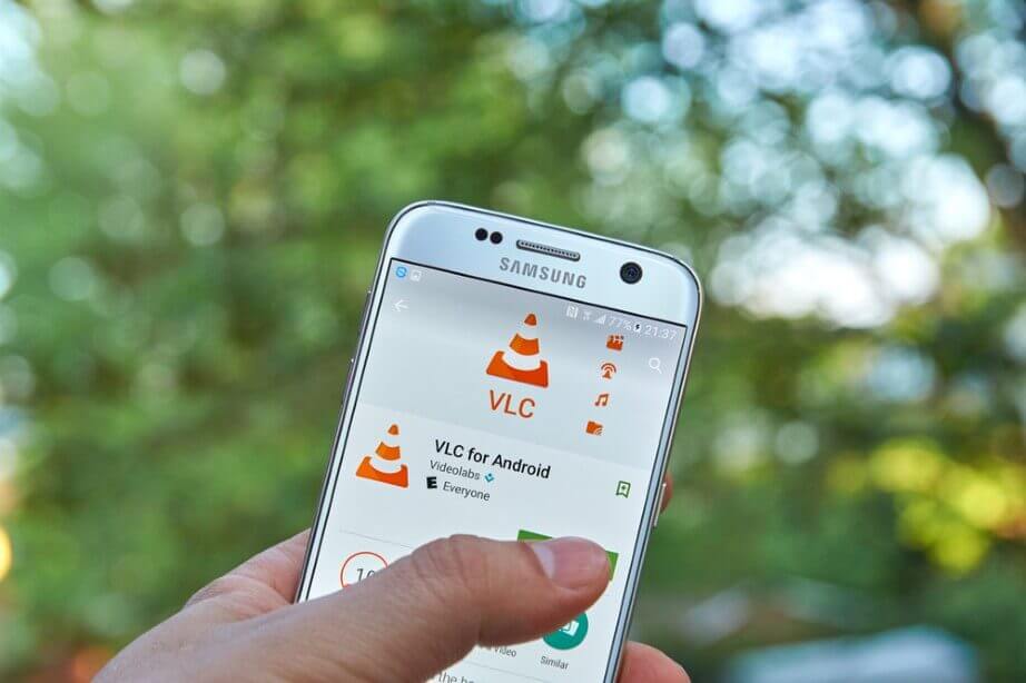 vlc media player gives white screen vlc media player gives white screen